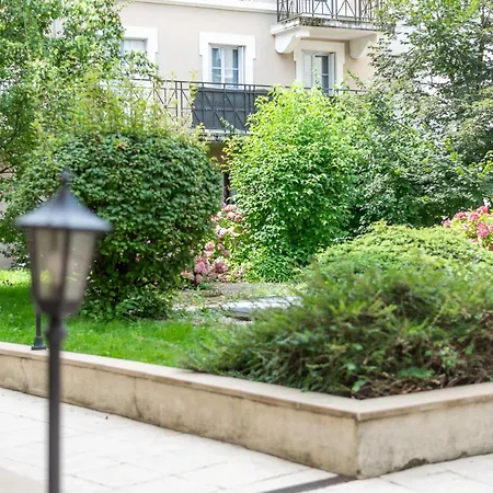 Nub Ii - New Stopover In Tuscany At 10 Minutes From Disneyland - Free Wifi Parking *